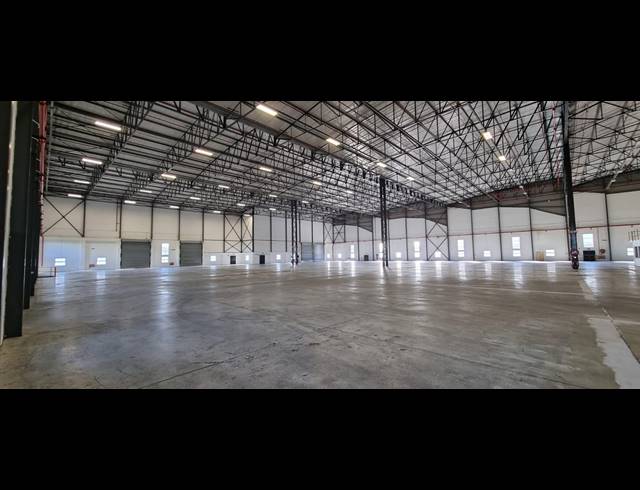 5,846M² WAREHOUSE TO LET IN AIRPORT INDUSTRIA